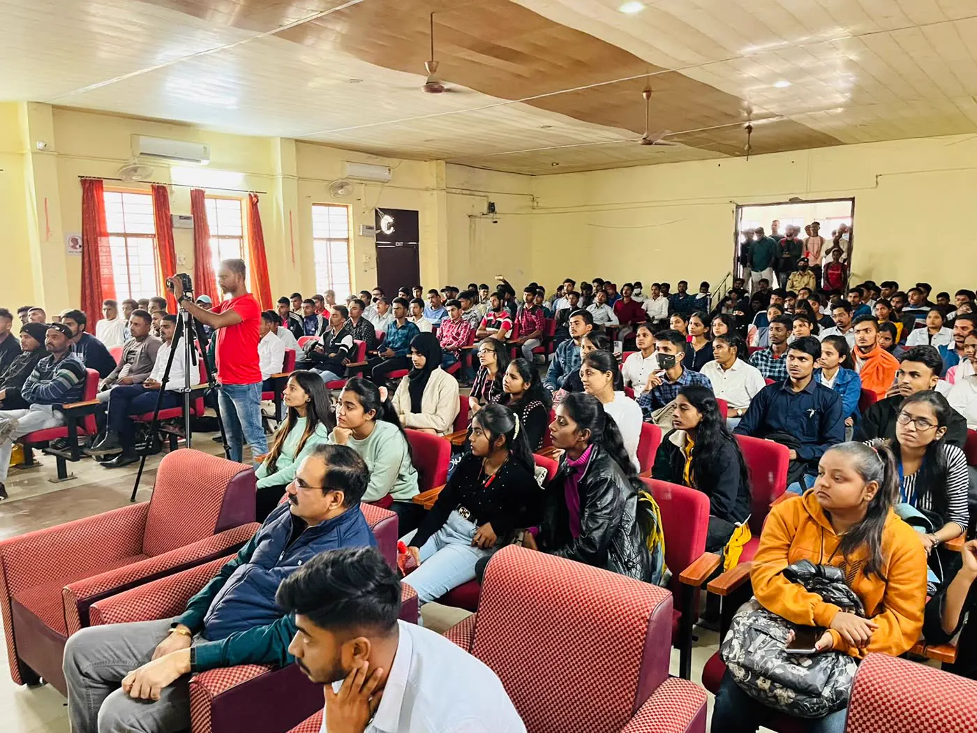 Students attending live AI workshop